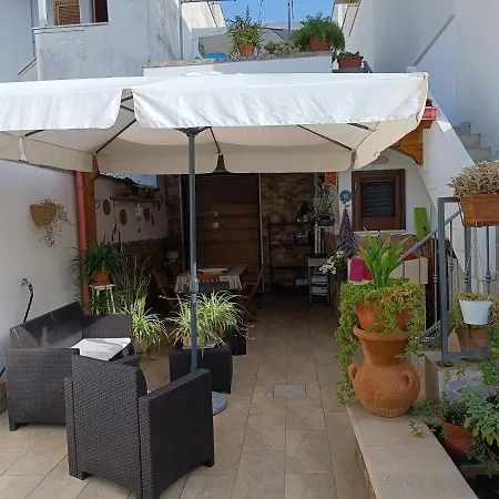 Casa Giugio 몬테로니디레체