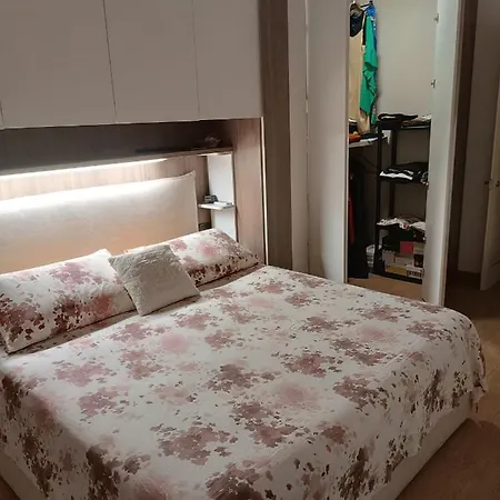 Casa Giugio شقة